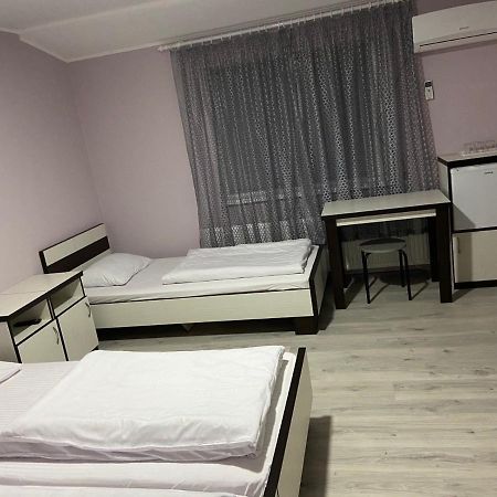 Guest House Max Khmelʼnytsʼkyy Kültér fotó