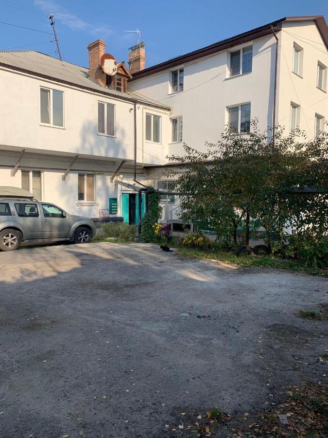 Guest House Max Khmelʼnytsʼkyy Kültér fotó